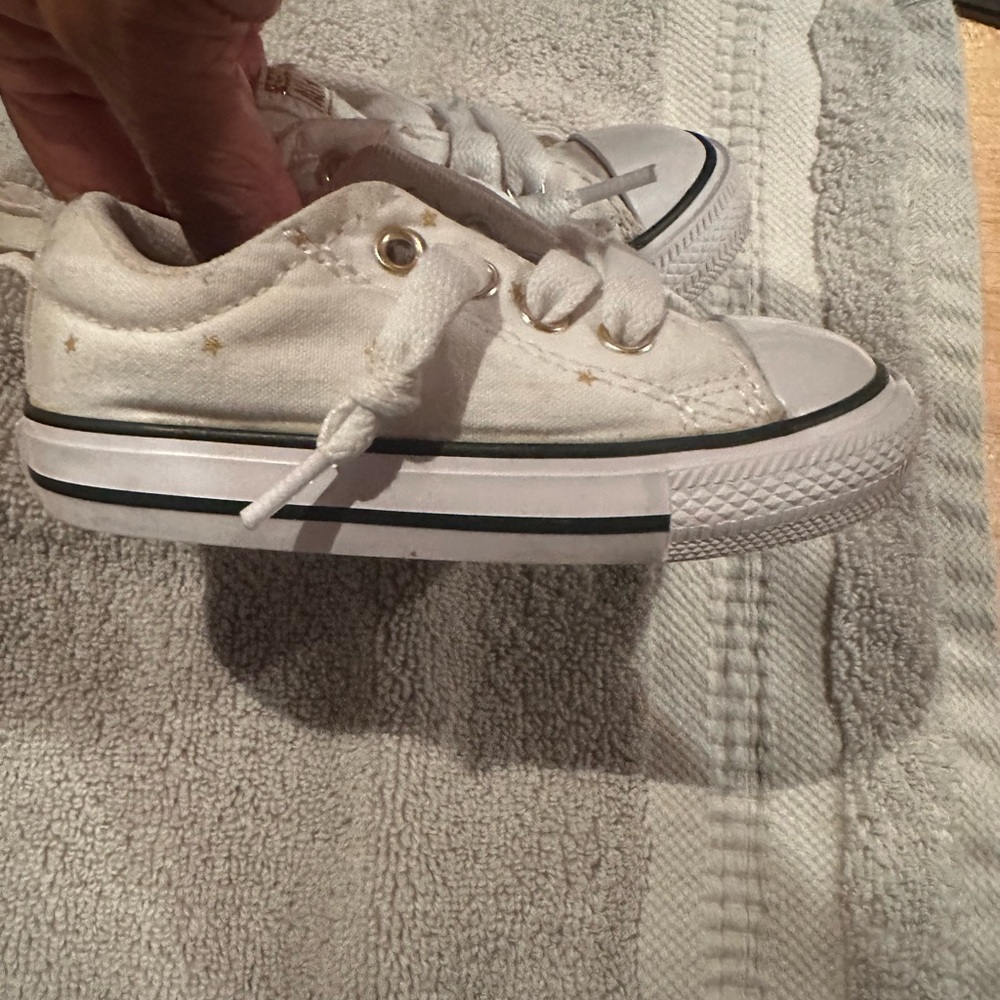 Converse toddler slip on sneakers